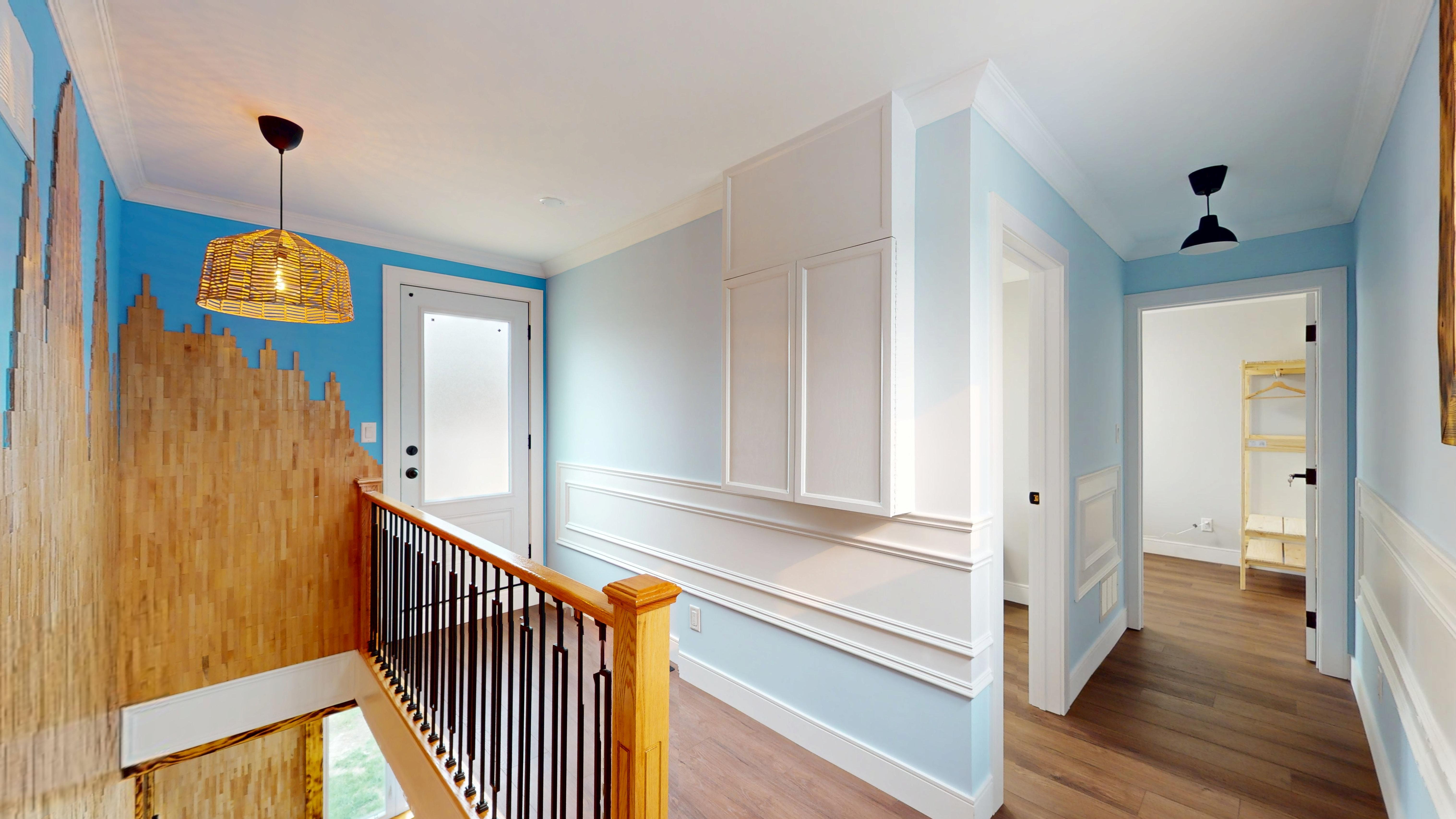 Upstairs hallway, second angle
