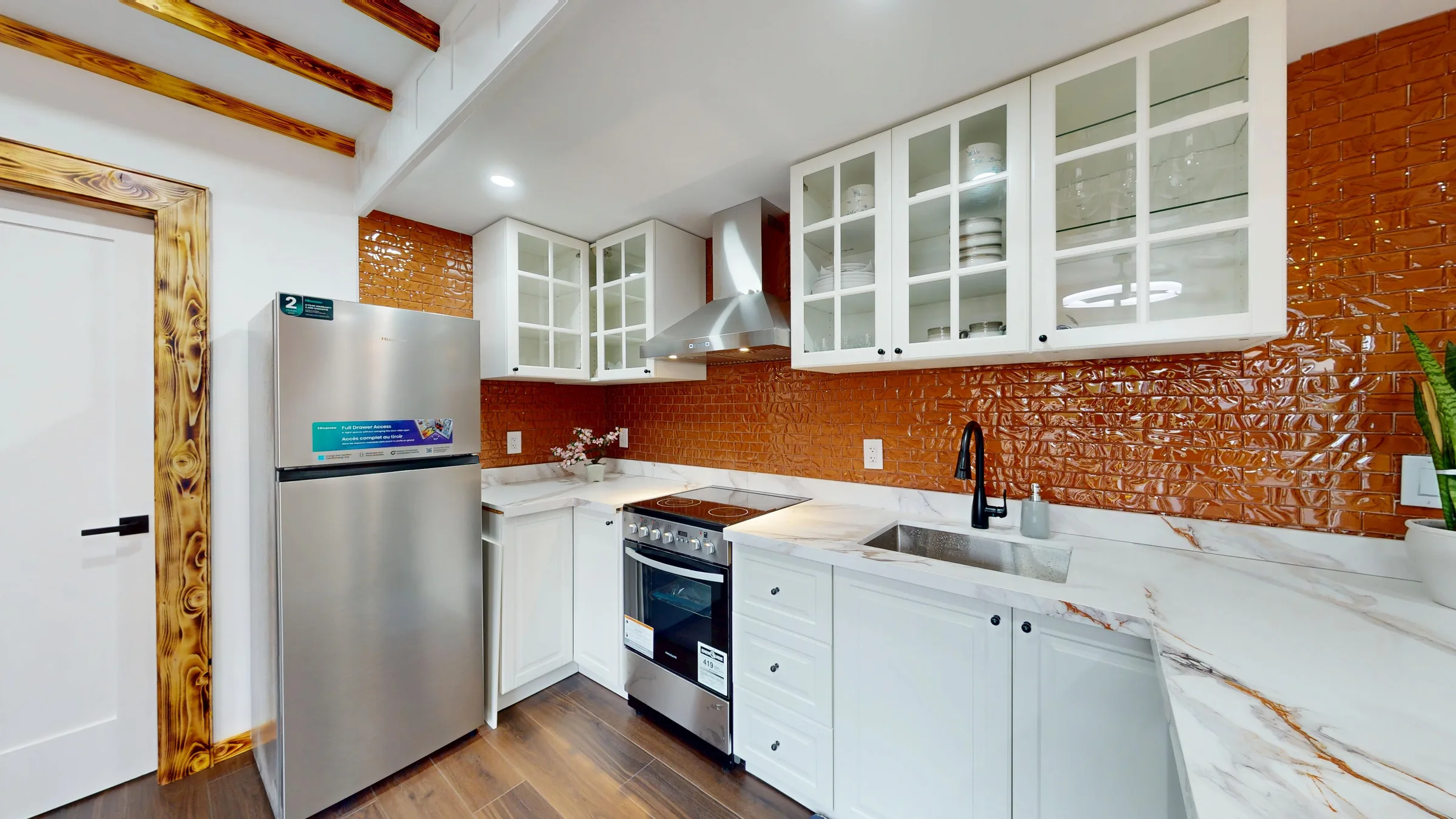 Kitchen counter and cabinetry, second angle